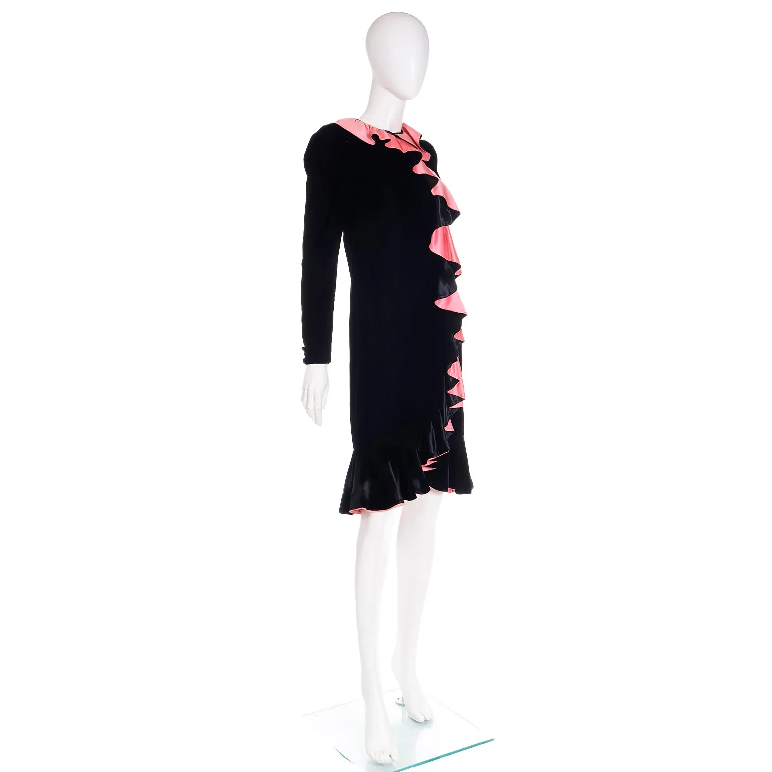 1980s Oscar de la Renta Vintage Black Velvet Dress w Pink Satin Ruffles