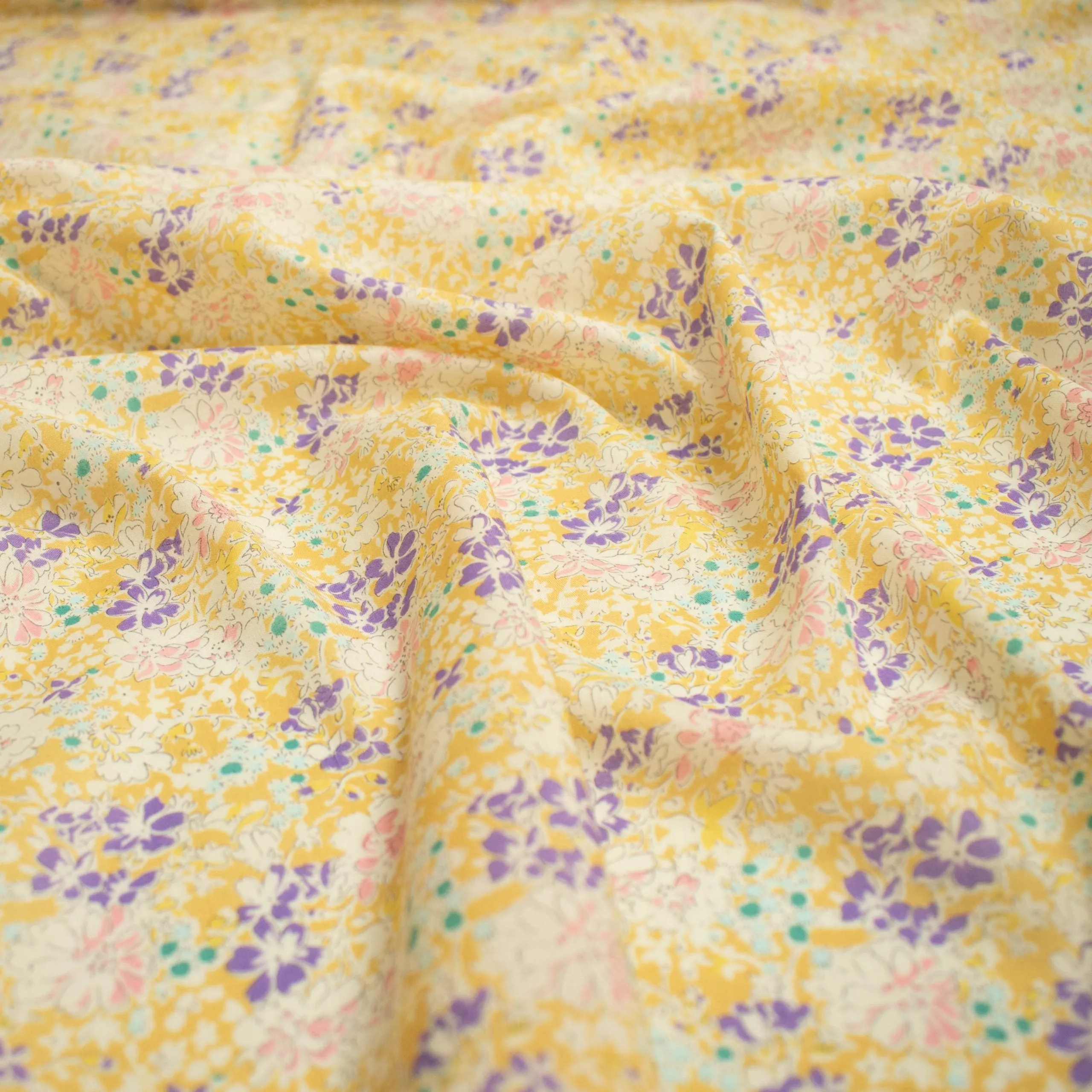 Japanese Pure Cotton Lawn Floral Prints Design-78