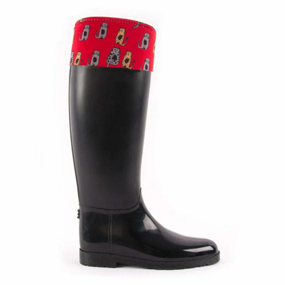 Rain Boots With a Cat Line Design