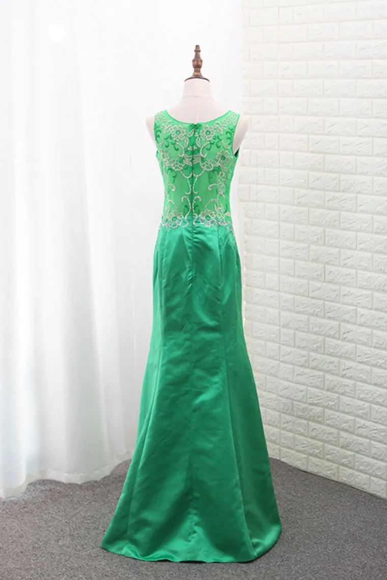 Scoop Satin Mermaid Prom Dresses With Embroidery Floor Length